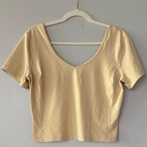 Lululemon Athletica Short Sleeve Top buttery soft performances fabric